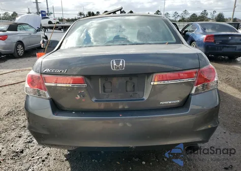2011 Honda Accord Se z USA, uszkodzony, nr VIN 1HGCP2F65BA031971